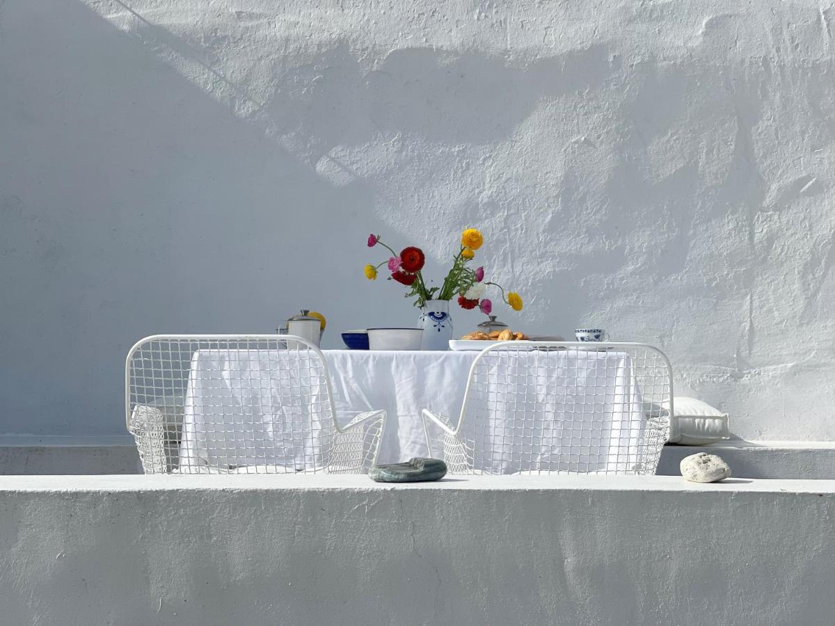 Serifos White 외부 사진