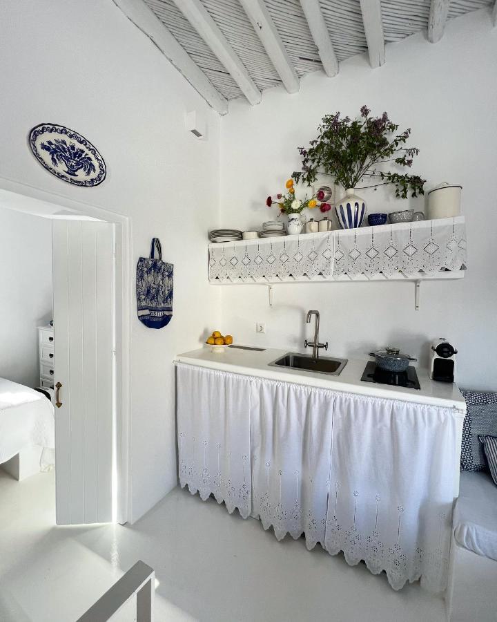 Serifos White 외부 사진