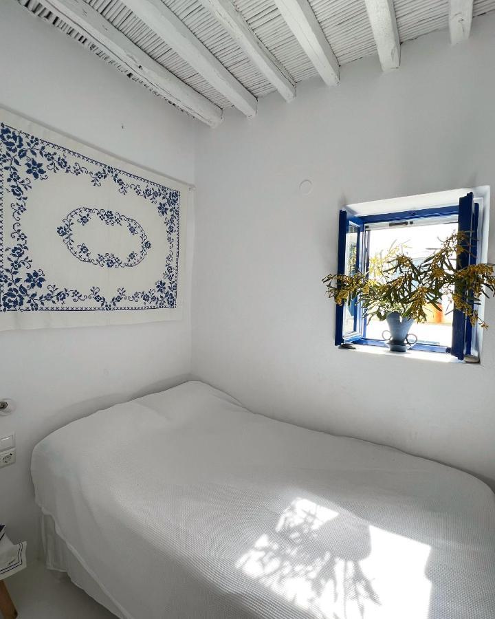 Serifos White 외부 사진